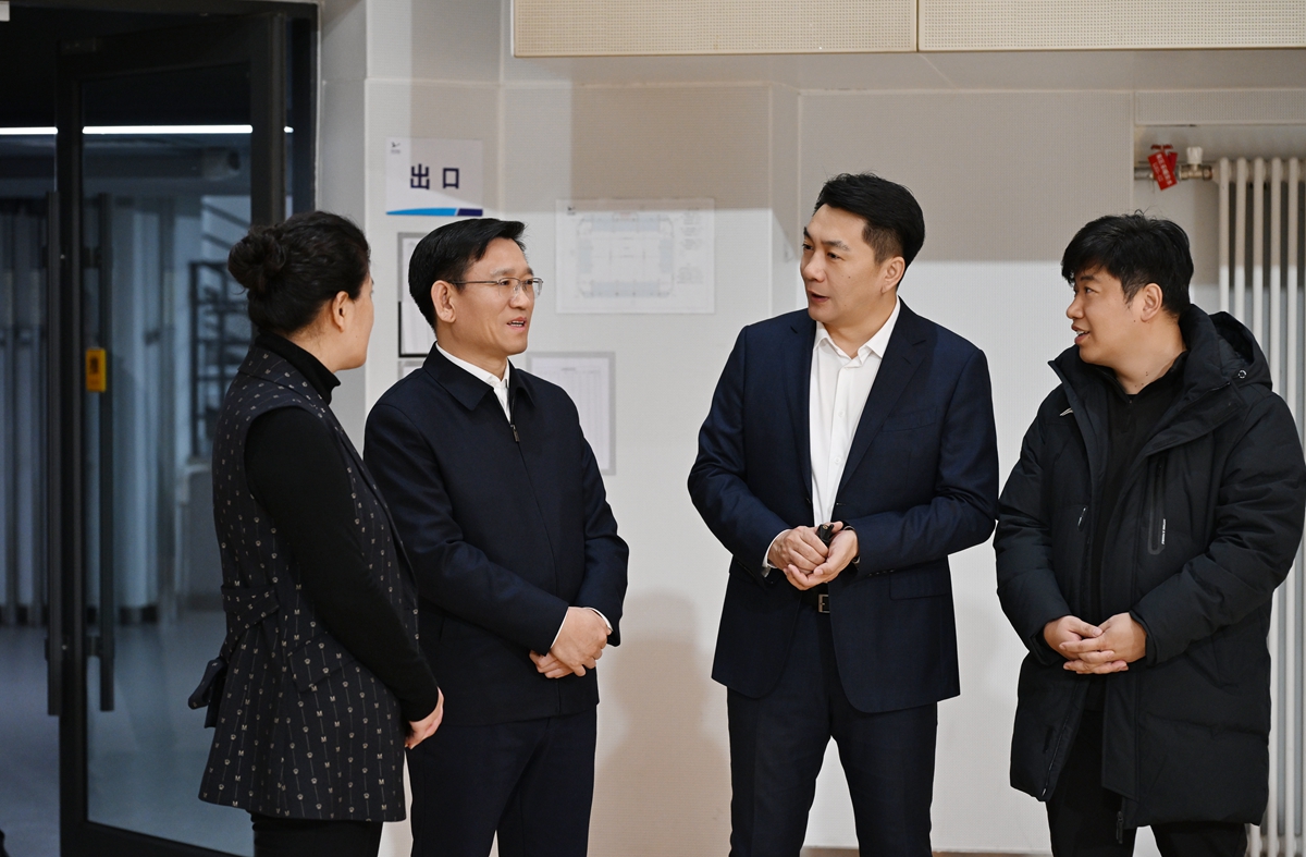 //news.141jav.net/__local/8/3F/6C/A60F8CED116A3D8B7A10445A096_2A8B7816_8D5F3.jpg //news.141jav.net/__local/8/3F/6C/A60F8CED116A3D8B7A10445A096_2A8B7816_8D5F3.jpg